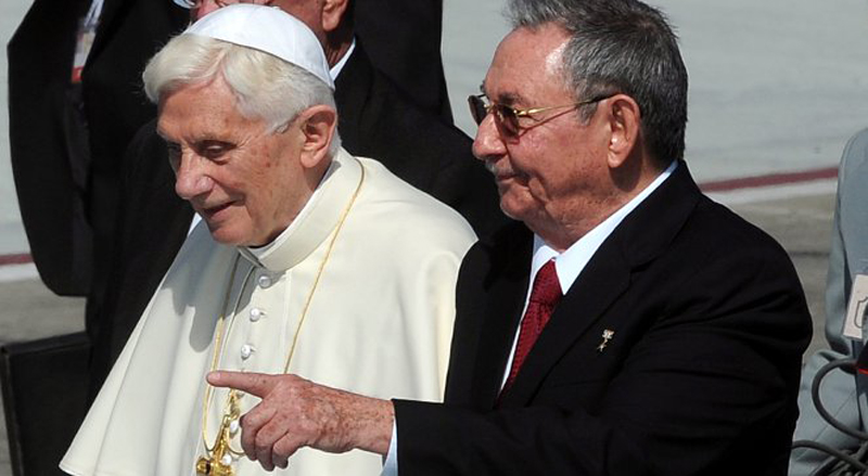 Benedykt XVI i Raul Castro
